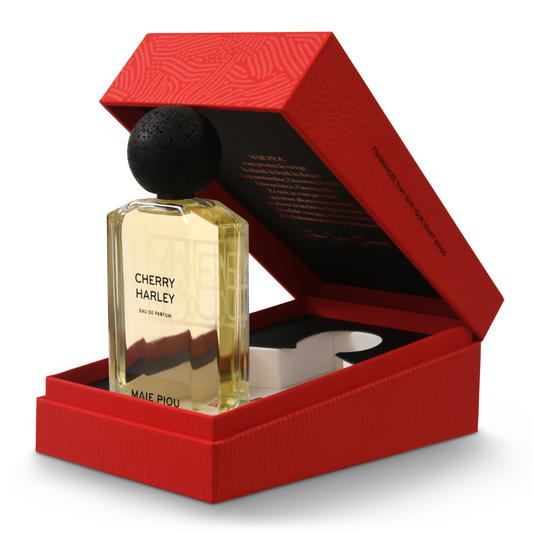 Cherry Harley <br> MAIE PIOU