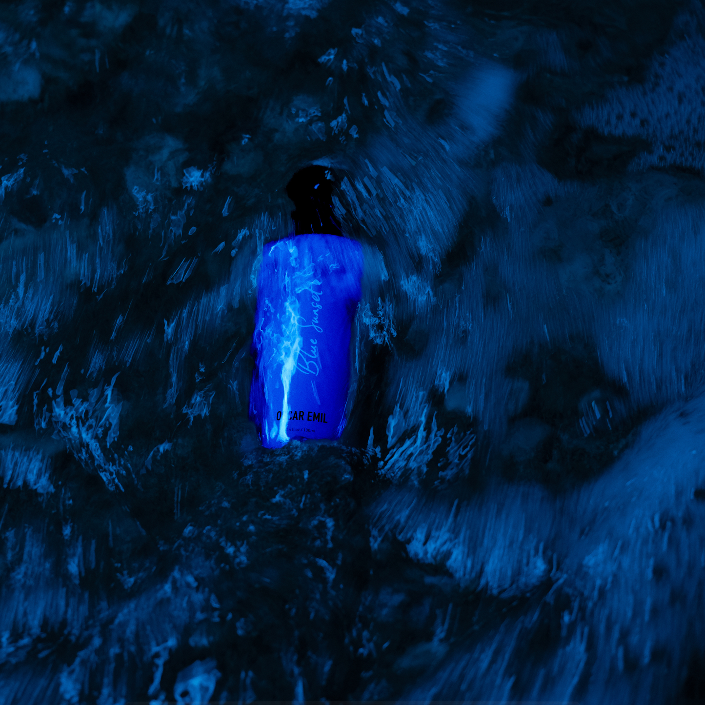 Blue Sunset <br> OSCAR EMIL